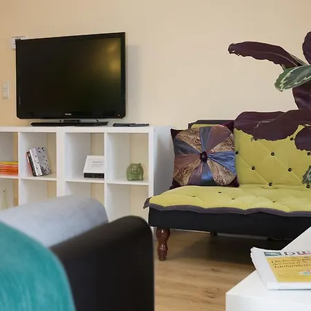 Leon Apartment *