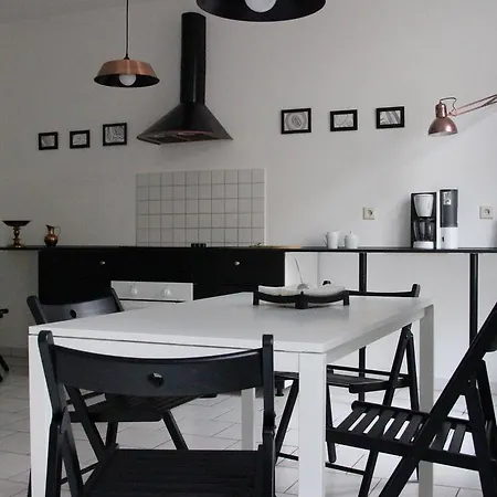 Apartment Leon